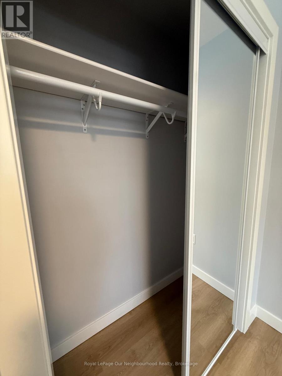 Unit 3 - 1382 Leighton Road, Peterborough (Northcrest Ward 5), Ontario  K9H 6W6 - Photo 14 - X12807398