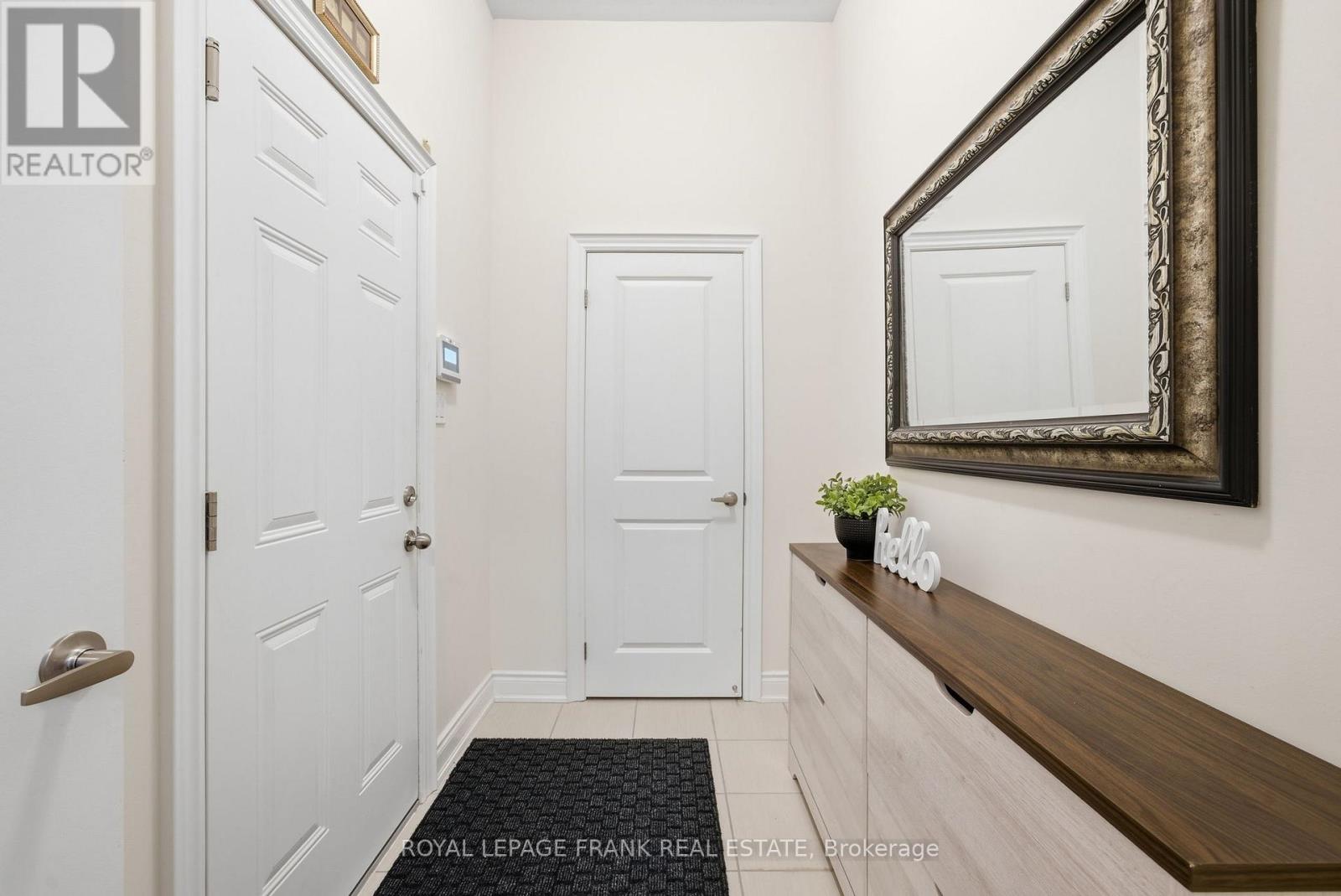 60 Hennessey Crescent, Kawartha Lakes (Lindsay), Ontario  K9V 0P3 - Photo 22 - X12807752