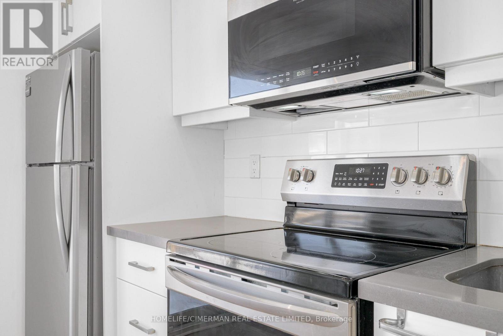 123 Albert Street S, Kawartha Lakes (Lindsay), Ontario  K9V 6G1 - Photo 17 - X12807658