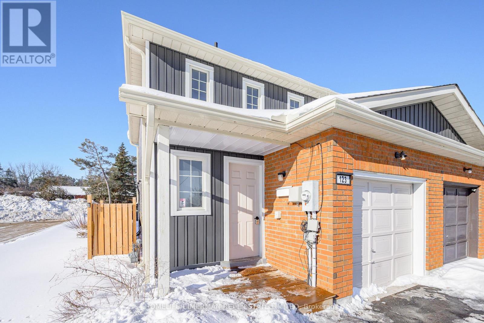 123 Albert Street S, Kawartha Lakes (Lindsay), Ontario  K9V 6G1 - Photo 7 - X12807658