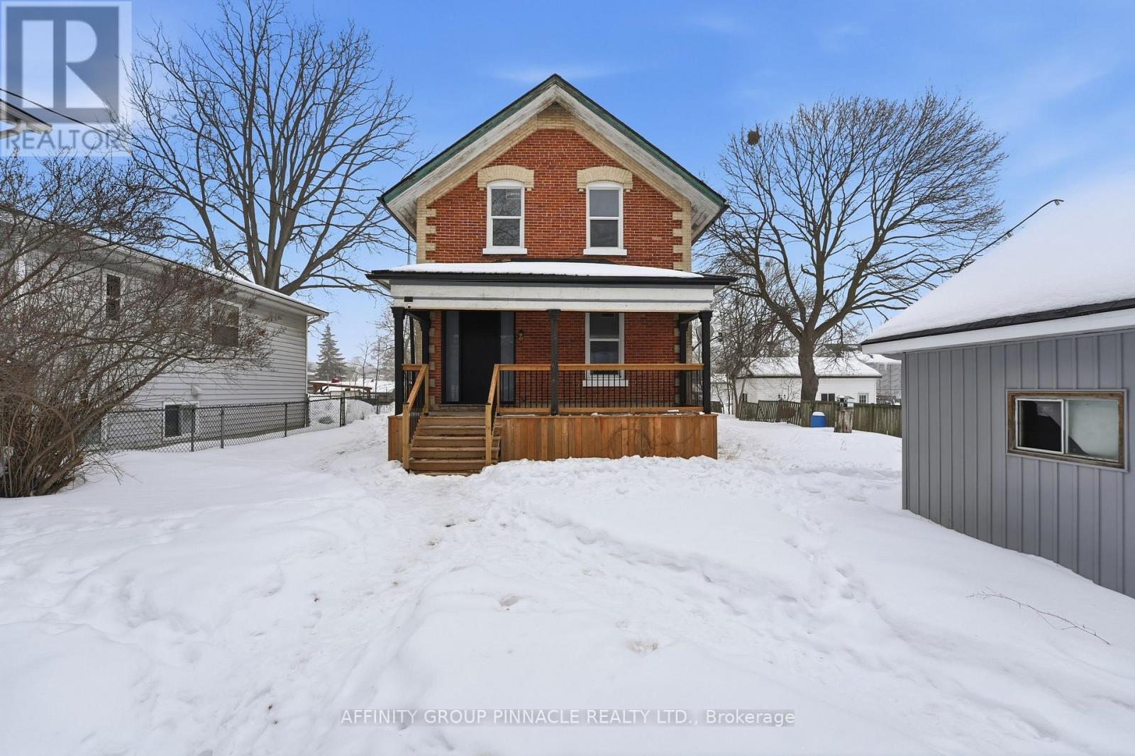 40 Albert Street S, Kawartha Lakes (Lindsay), Ontario  K9V 3G7 - Photo 2 - X12808242