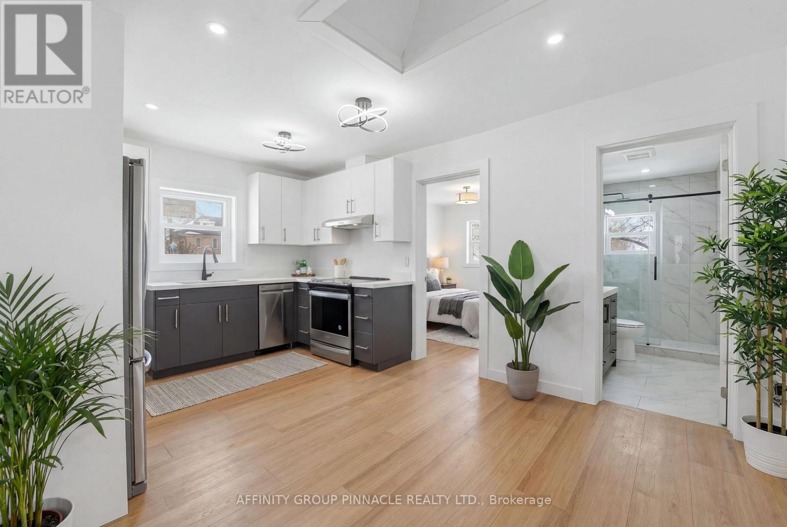 40 Albert Street S, Kawartha Lakes (Lindsay), Ontario  K9V 3G7 - Photo 22 - X12808242