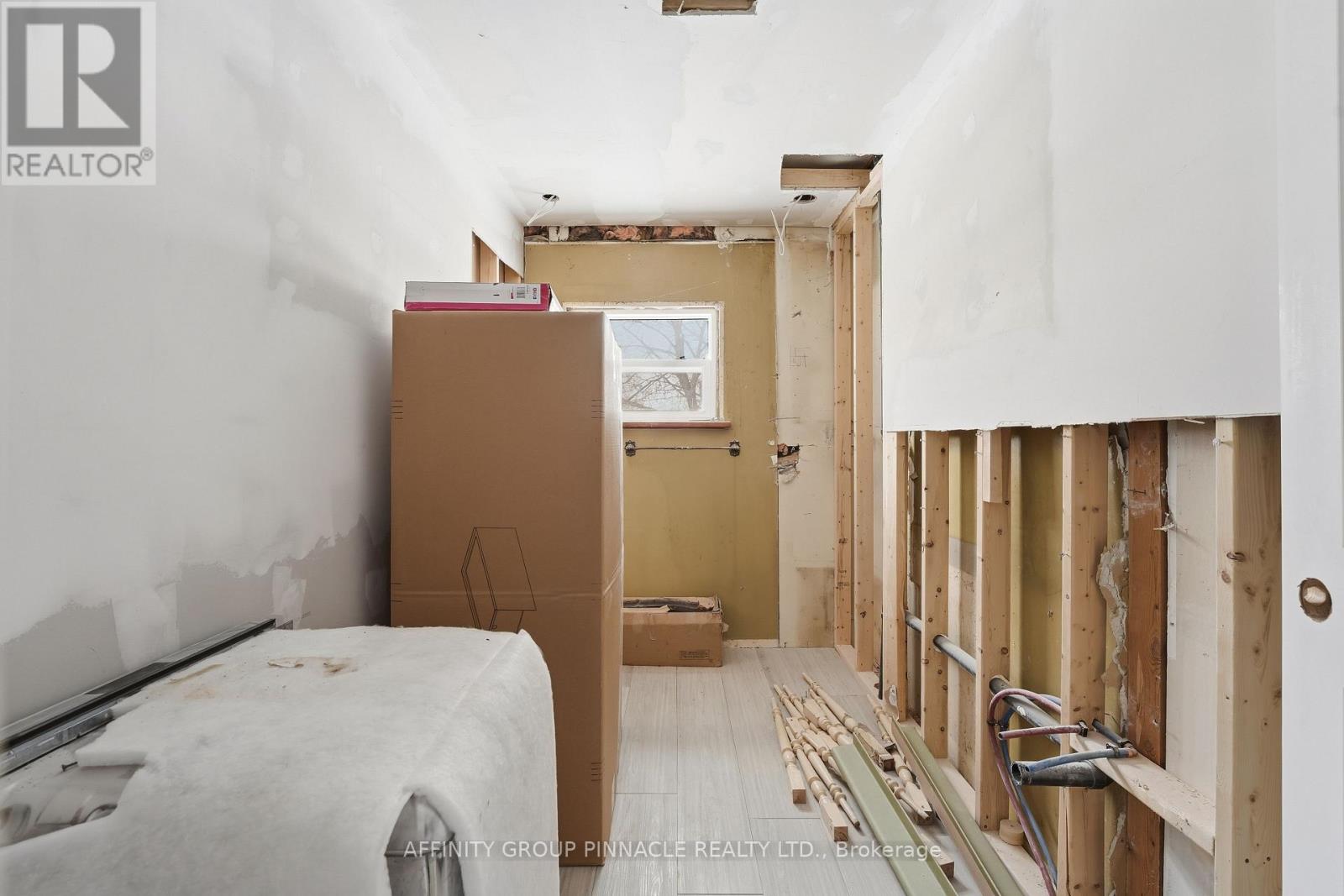 40 Albert Street S, Kawartha Lakes (Lindsay), Ontario  K9V 3G7 - Photo 26 - X12808242