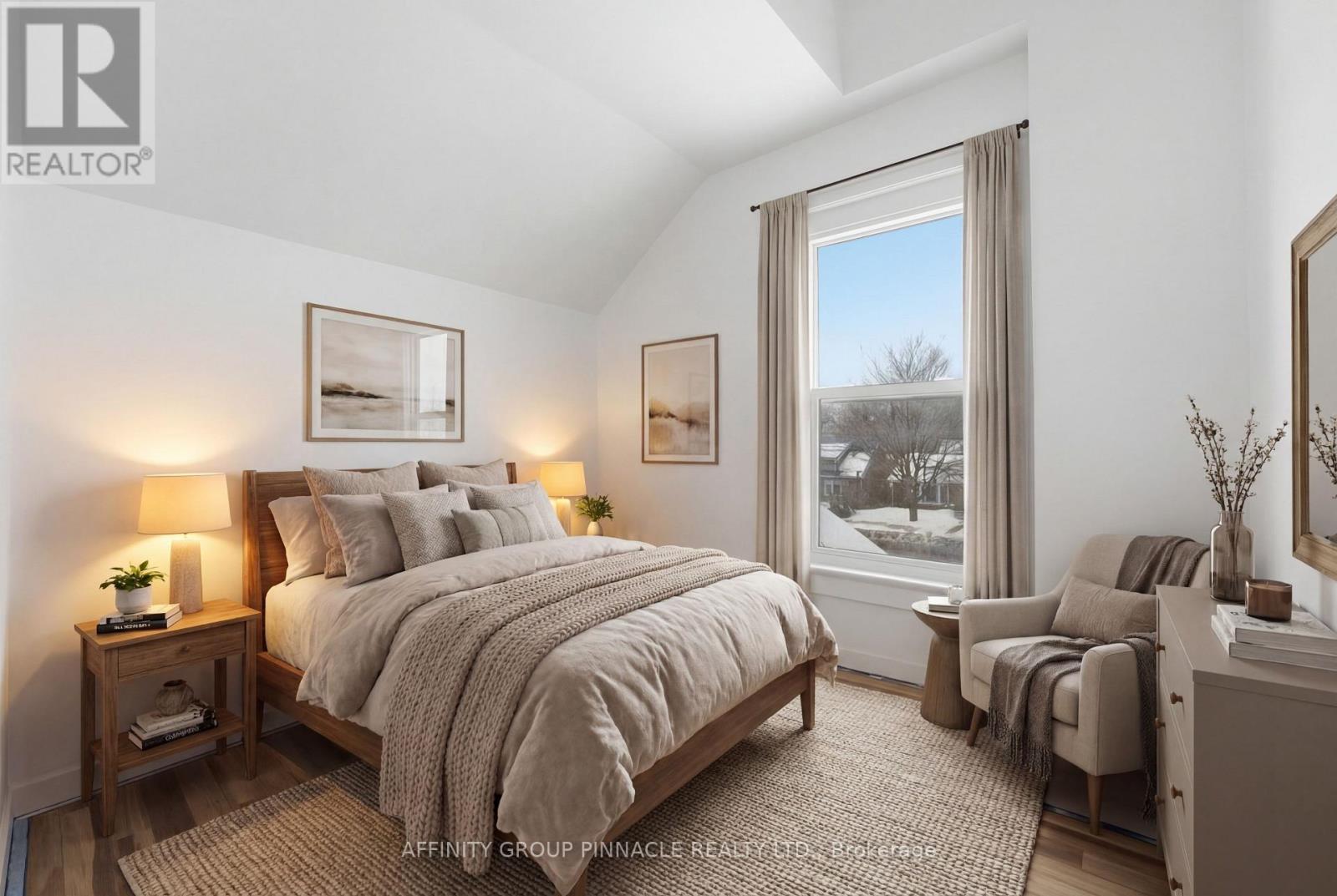 40 Albert Street S, Kawartha Lakes (Lindsay), Ontario  K9V 3G7 - Photo 34 - X12808242