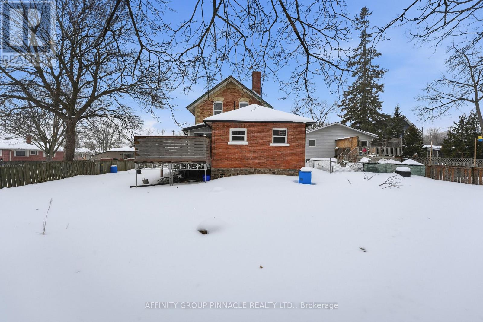 40 Albert Street S, Kawartha Lakes (Lindsay), Ontario  K9V 3G7 - Photo 44 - X12808242