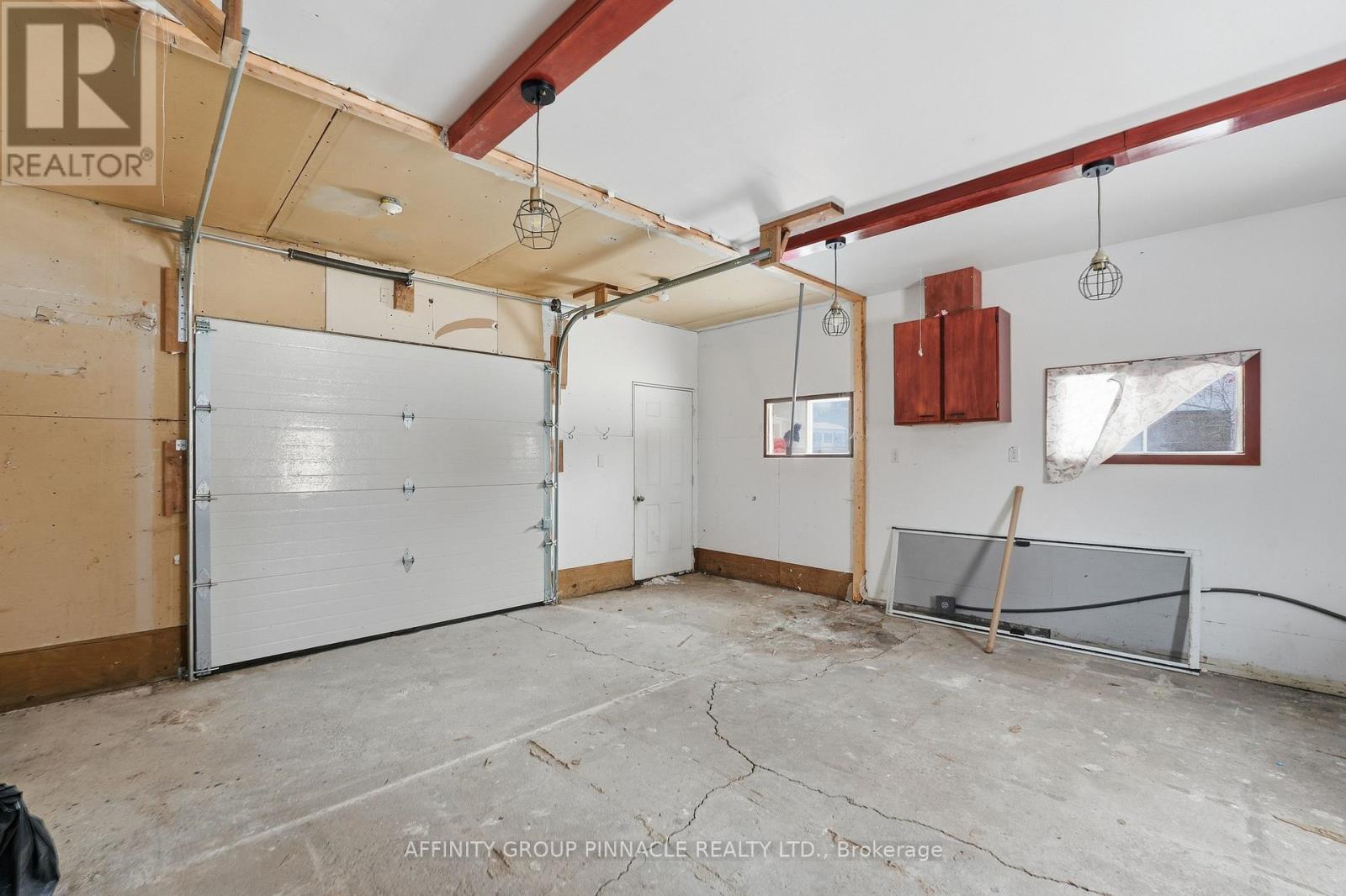 40 Albert Street S, Kawartha Lakes (Lindsay), Ontario  K9V 3G7 - Photo 46 - X12808242