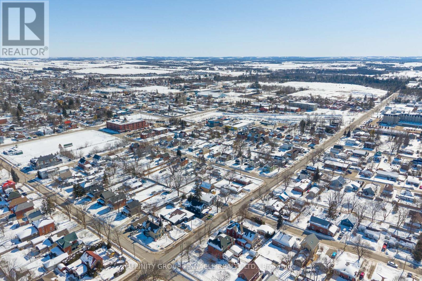 40 Albert Street S, Kawartha Lakes (Lindsay), Ontario  K9V 3G7 - Photo 48 - X12808242