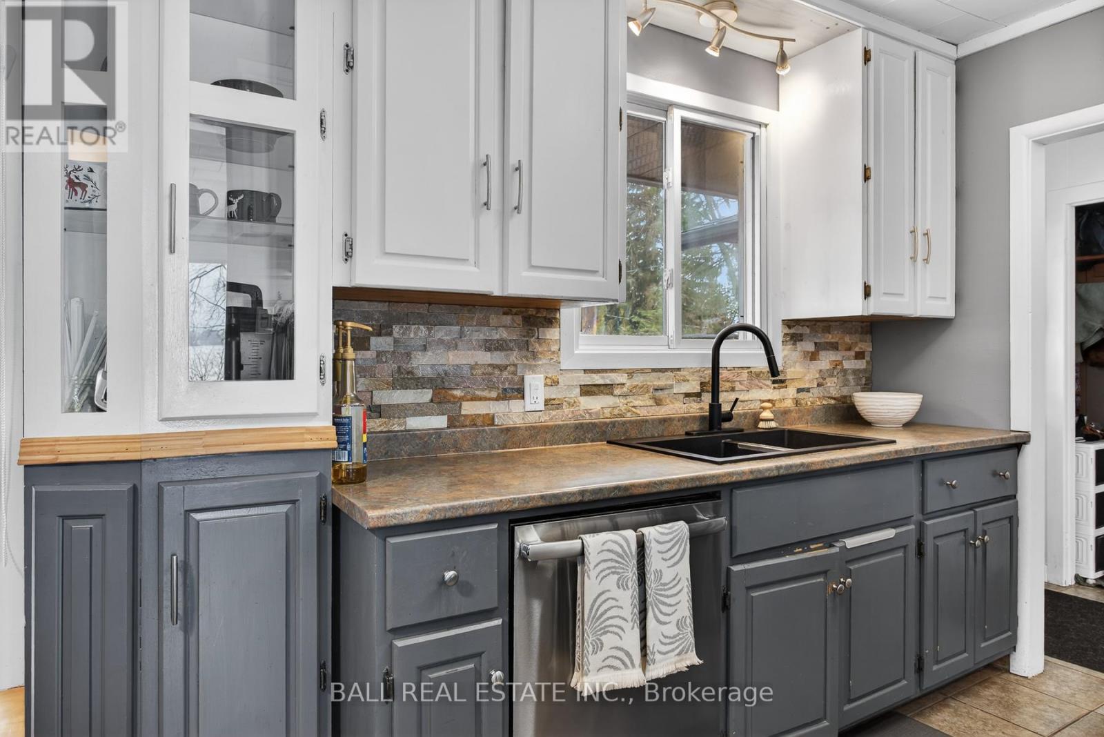 5 Tralee Circle, Selwyn, Ontario  K0L 1T0 - Photo 8 - X12809082