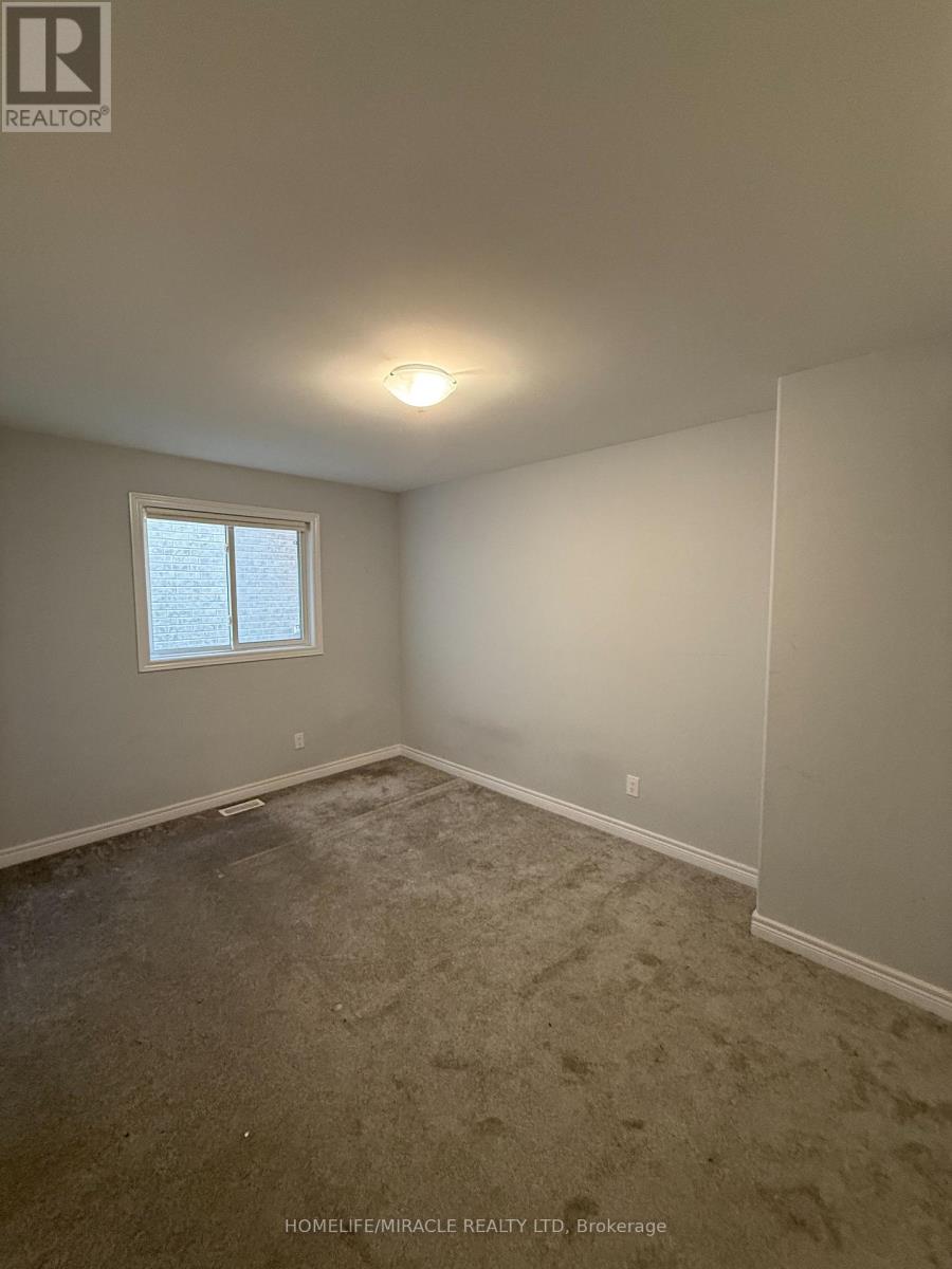 308 Mullighan Gardens, Peterborough (Monaghan Ward 2), Ontario  K9K 0H2 - Photo 17 - X12809998