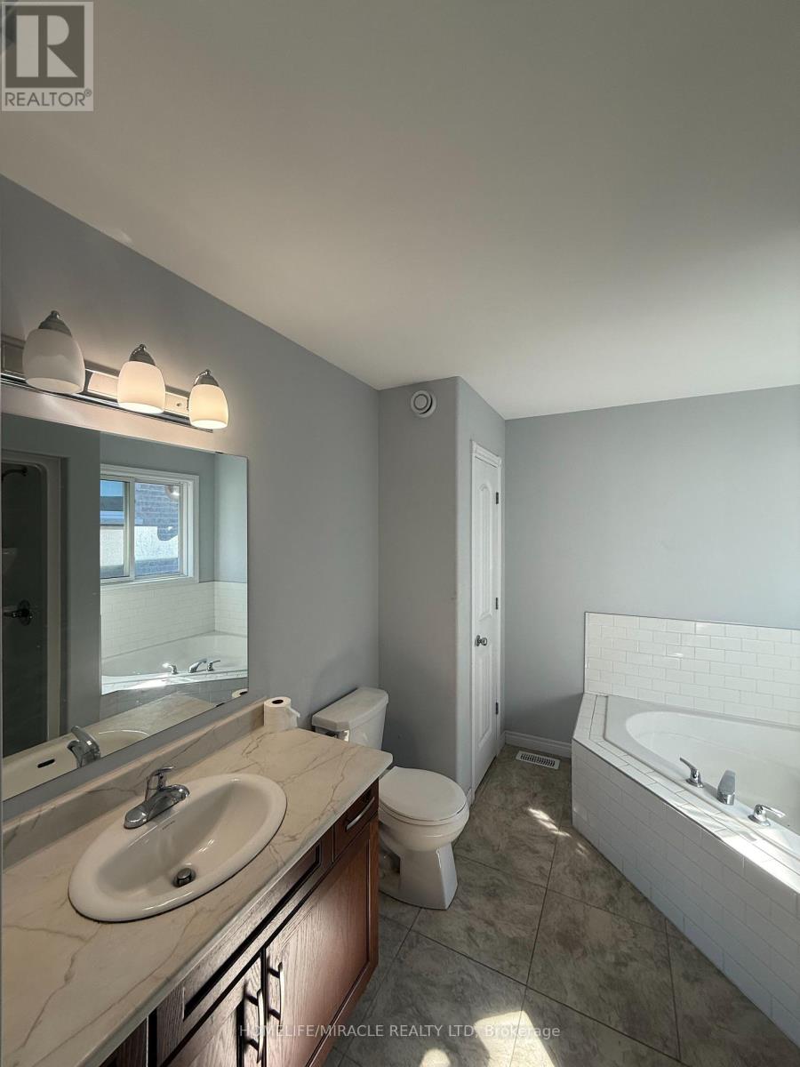 308 Mullighan Gardens, Peterborough (Monaghan Ward 2), Ontario  K9K 0H2 - Photo 21 - X12809998