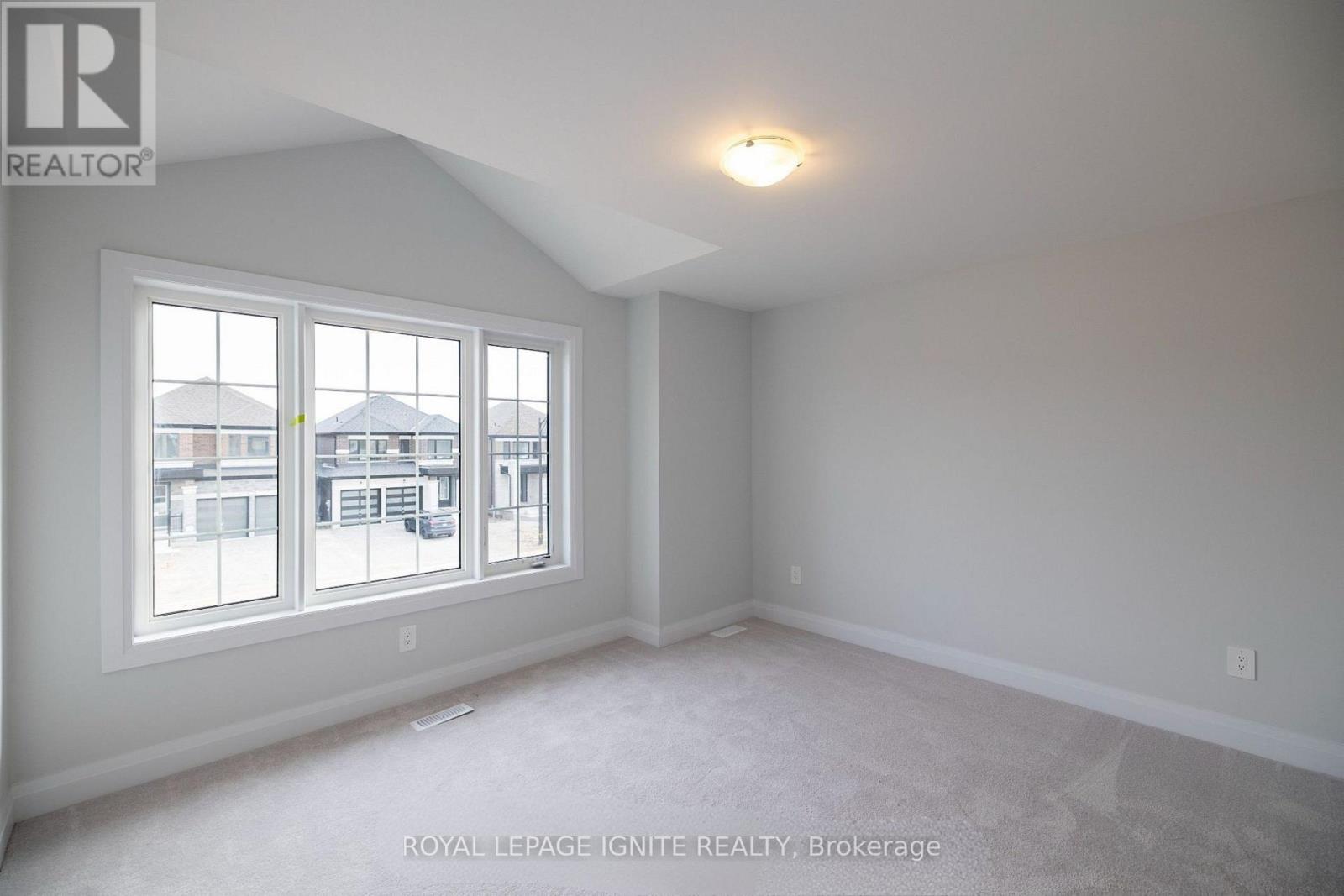 184 St. Joseph Rd Road W, Kawartha Lakes (Lindsay), Ontario  K9V 0R6 - Photo 15 - X12810184