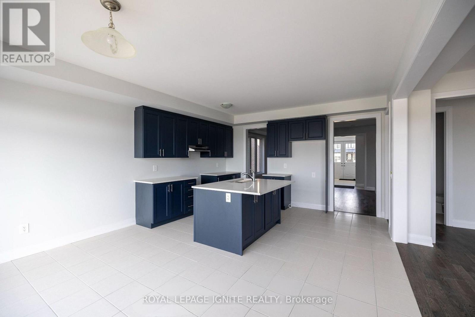 184 St. Joseph Rd Road W, Kawartha Lakes (Lindsay), Ontario  K9V 0R6 - Photo 4 - X12810184