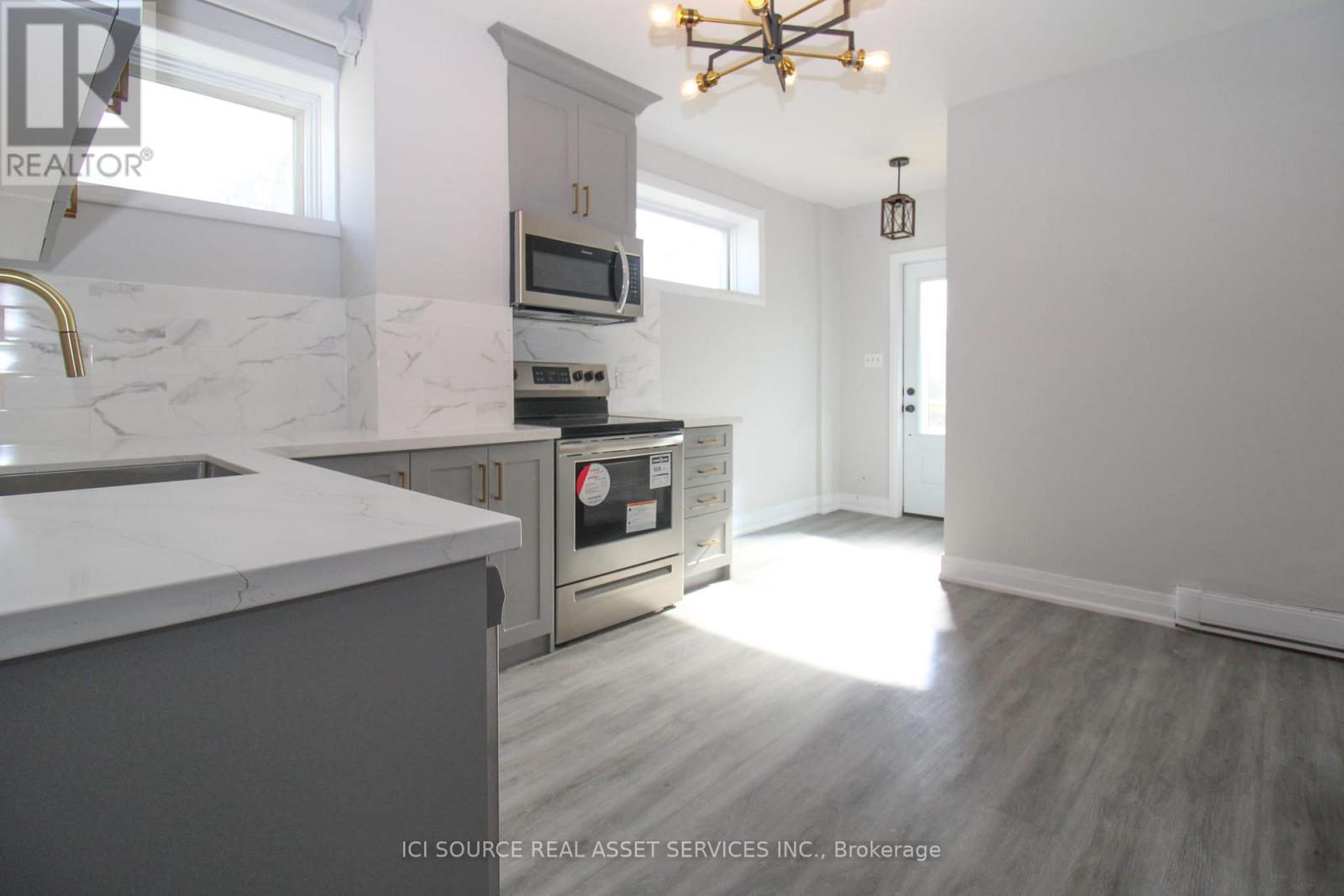 1 - 291 Stewart Street, Peterborough (Town Ward 3), Ontario  K9J 3N2 - Photo 2 - X12810648