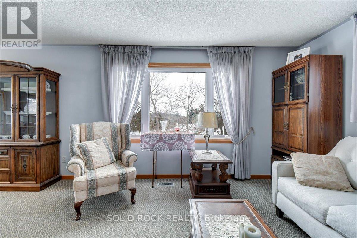 111 Church Street, Trent Hills (Campbellford), Ontario  K0L 1L0 - Photo 18 - X12810680