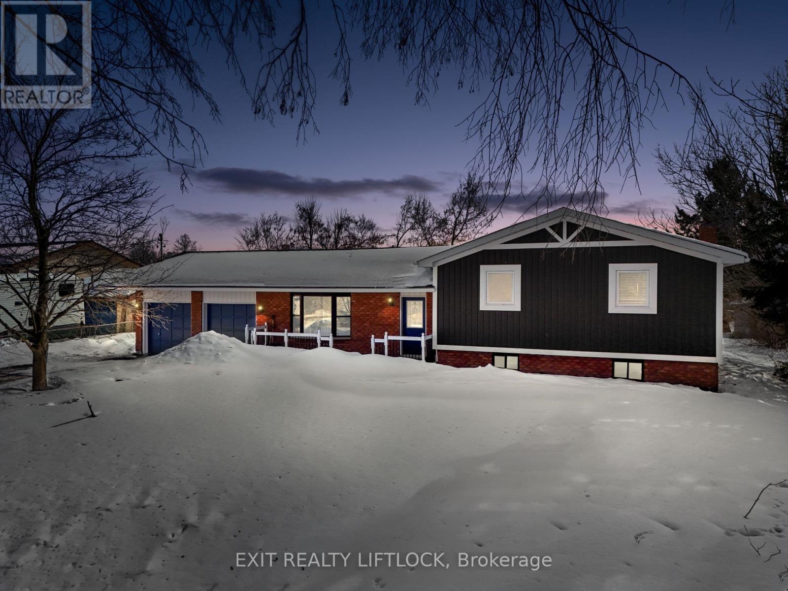 1018 Meadowview Road, Kawartha Lakes (Omemee), Ontario  K0L 2W0 - Photo 2 - X12810800