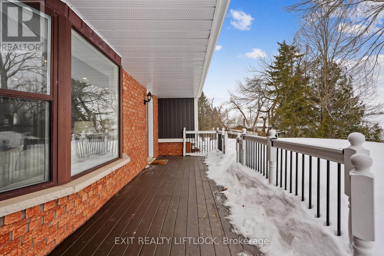 1018 Meadowview Road, Kawartha Lakes (Omemee), Ontario  K0L 2W0 - Photo 3 - X12810800