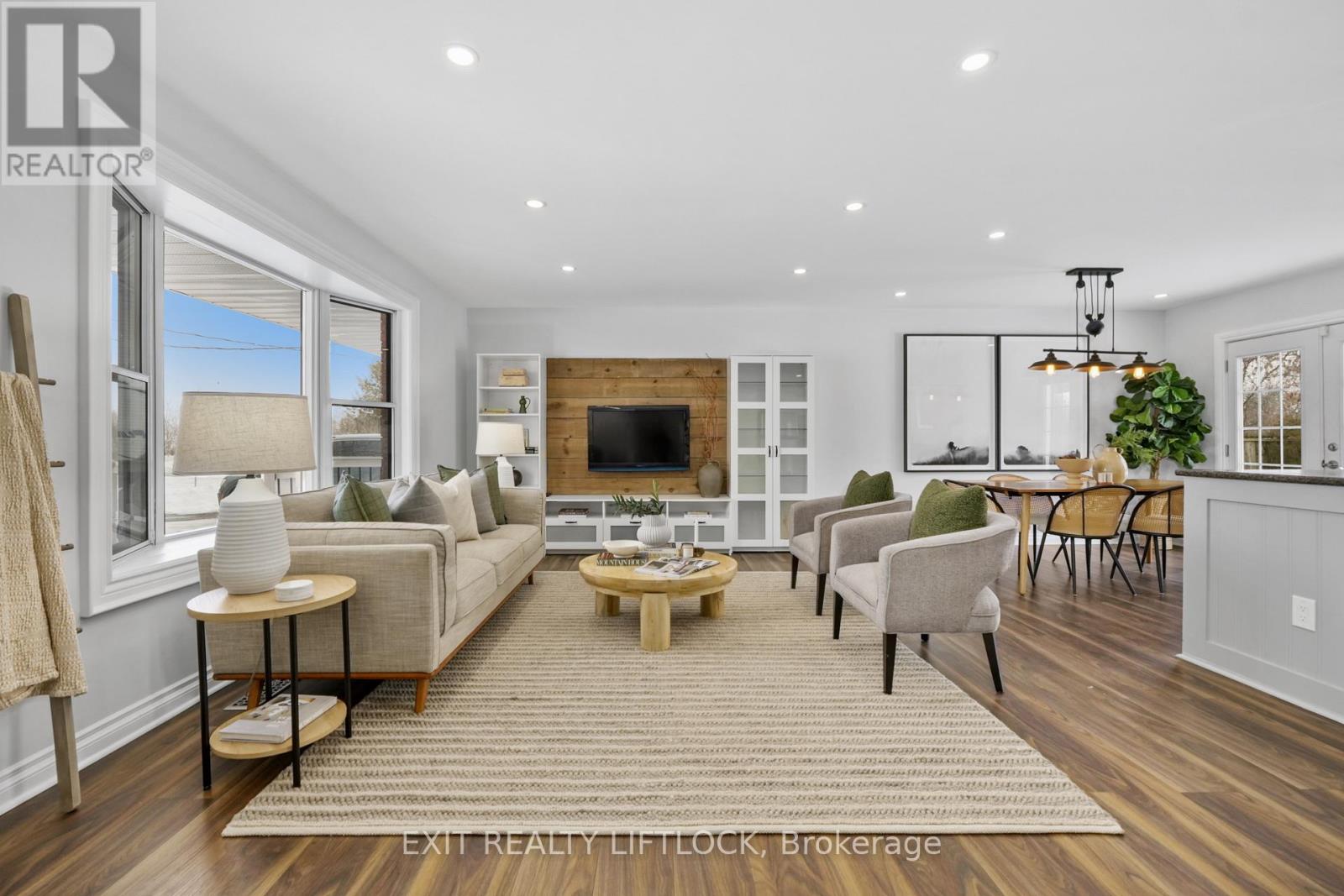 1018 Meadowview Road, Kawartha Lakes (Omemee), Ontario  K0L 2W0 - Photo 6 - X12810800