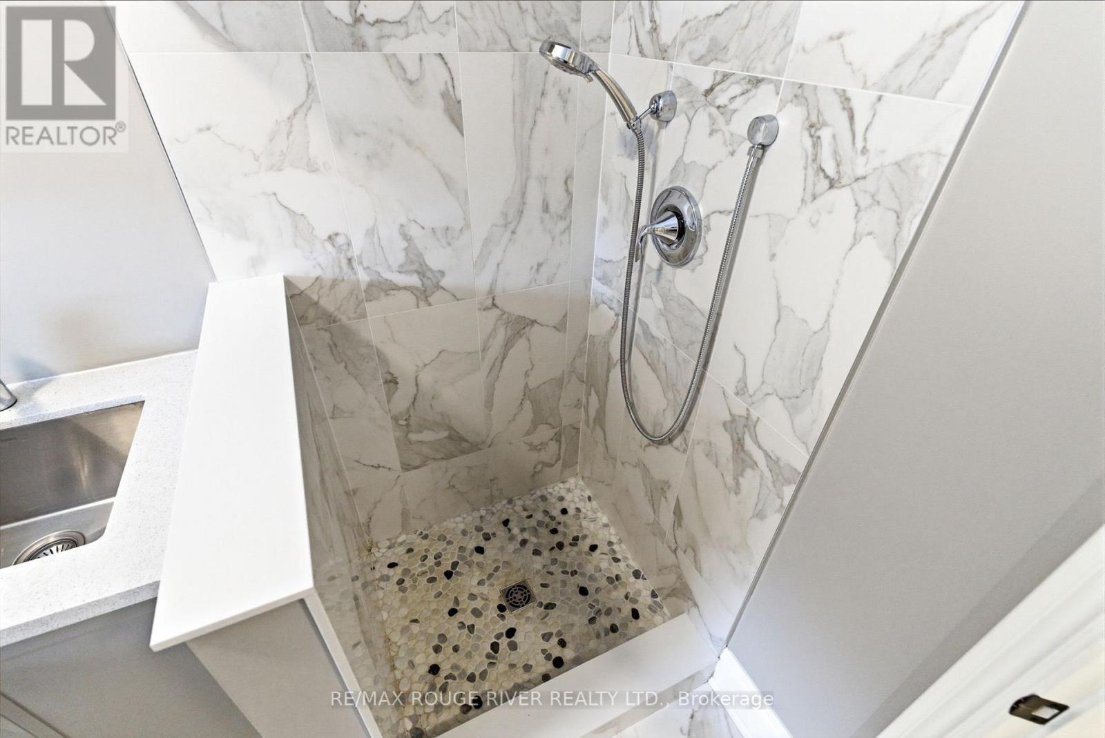 4199 Hwy 2 Highway, Clarington, Ontario  L1B 0R5 - Photo 19 - E12810718