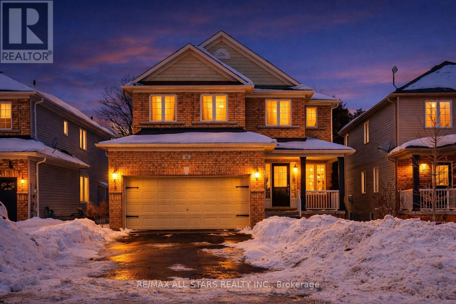 50 COOK STREET, kawartha lakes (lindsay), Ontario