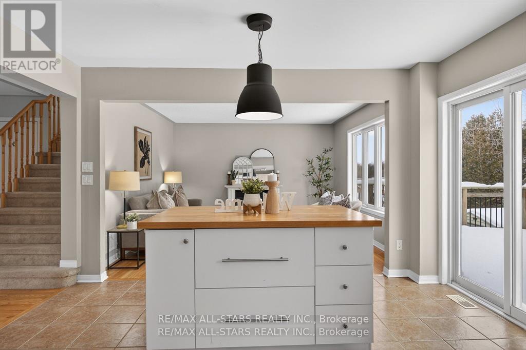 50 Cook Street, Kawartha Lakes (Lindsay), Ontario  K9V 0C6 - Photo 12 - X12811242