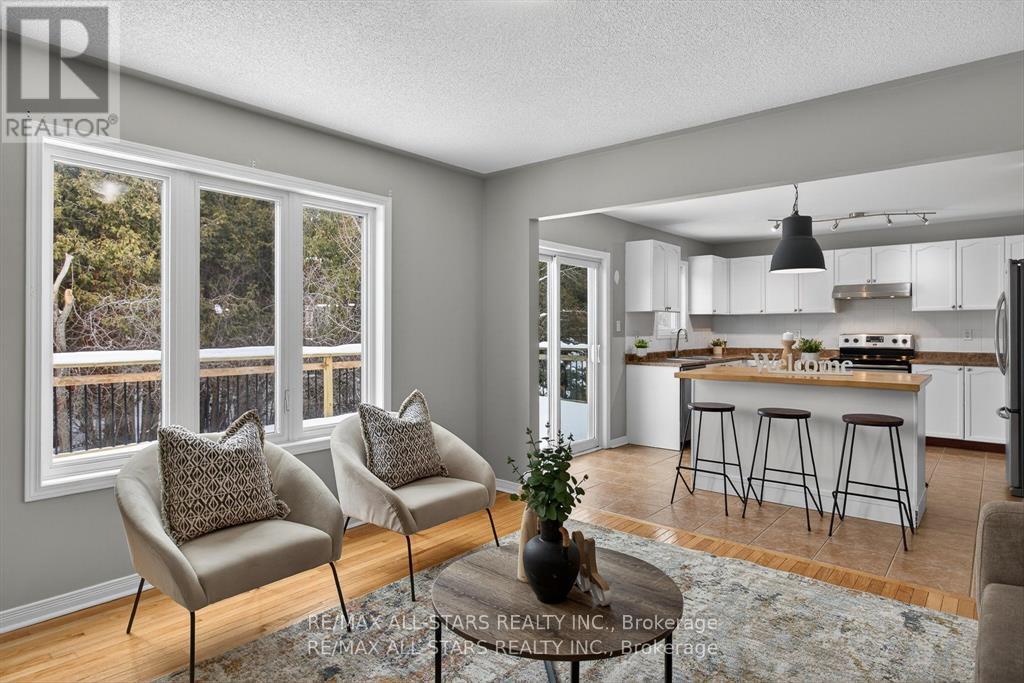 50 Cook Street, Kawartha Lakes (Lindsay), Ontario  K9V 0C6 - Photo 16 - X12811242