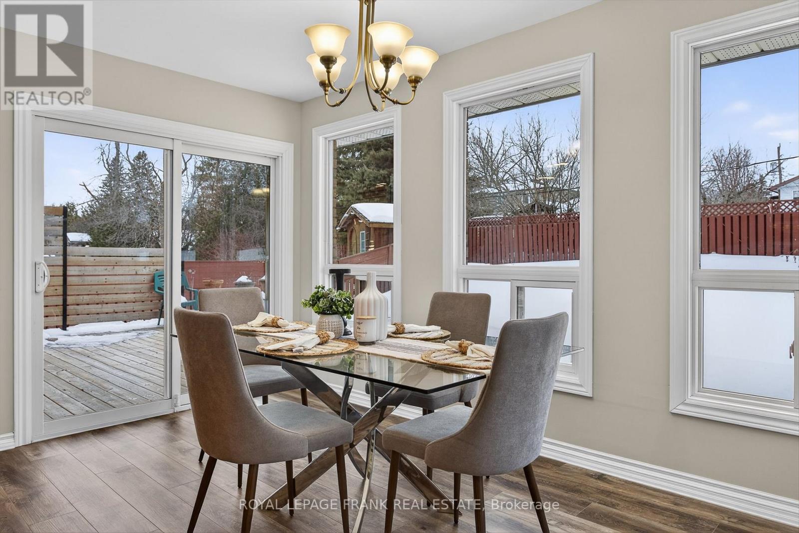 1821 Parkwood Circle, Peterborough (Monaghan Ward 2), Ontario  K9J 8C3 - Photo 16 - X12811250