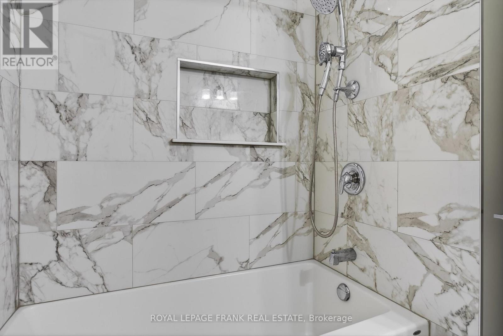 1821 Parkwood Circle, Peterborough (Monaghan Ward 2), Ontario  K9J 8C3 - Photo 30 - X12811250