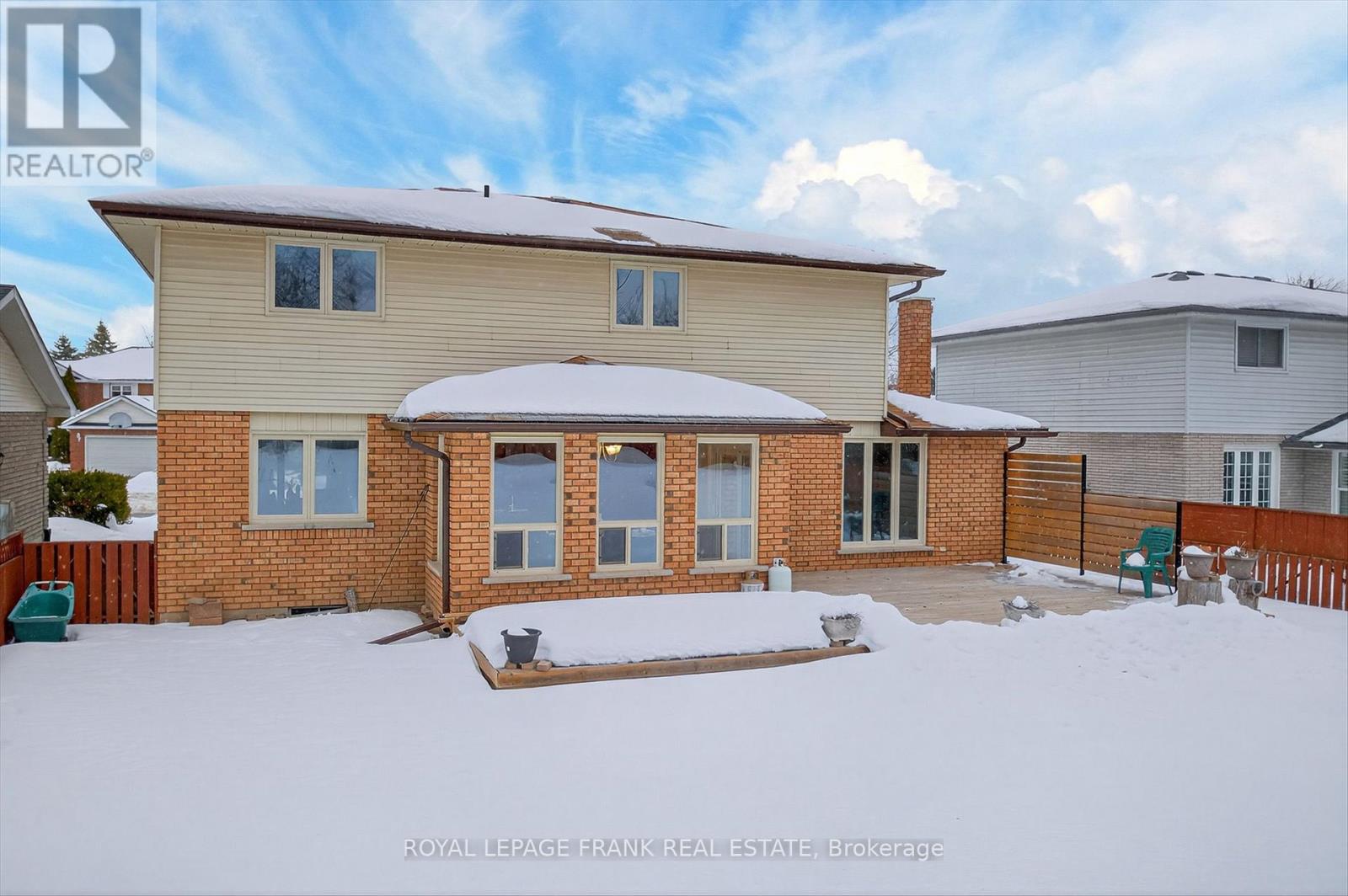 1821 Parkwood Circle, Peterborough (Monaghan Ward 2), Ontario  K9J 8C3 - Photo 45 - X12811250