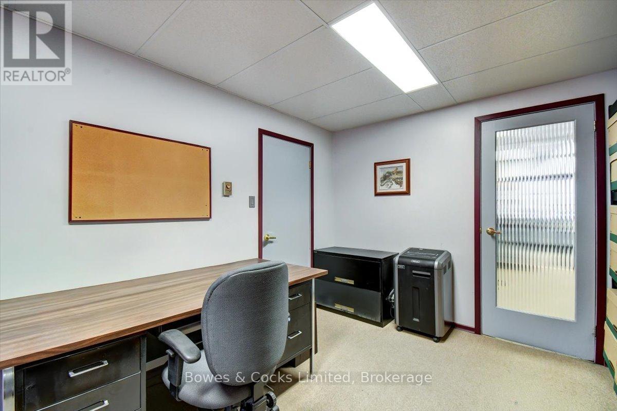 339-341 Reid Street, Peterborough (Town Ward 3), Ontario  K9H 4G3 - Photo 9 - X12811660