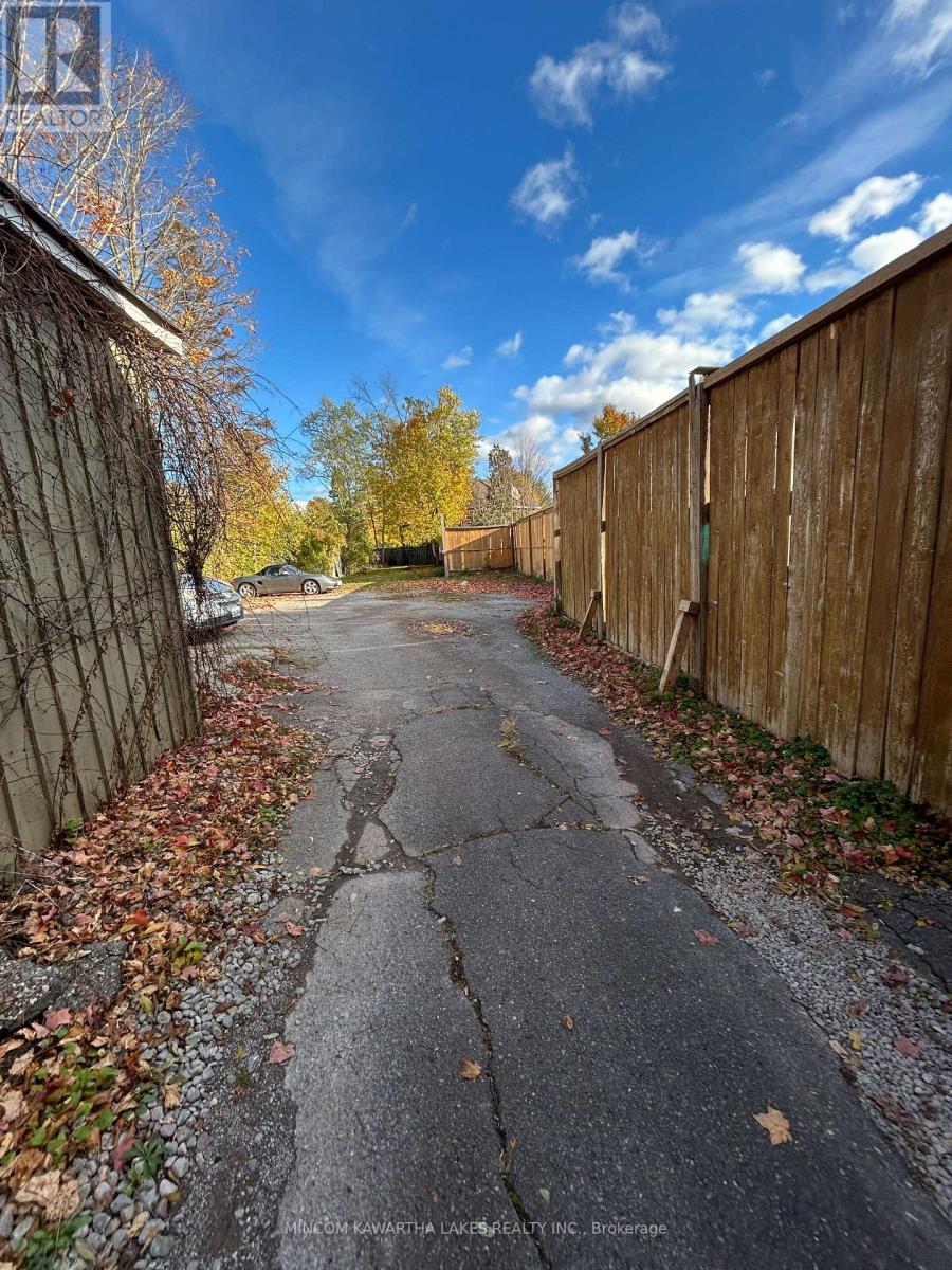 460 Driscoll Terrace, Peterborough (Ashburnham Ward 4), Ontario  K9H 1T7 - Photo 25 - X12811748