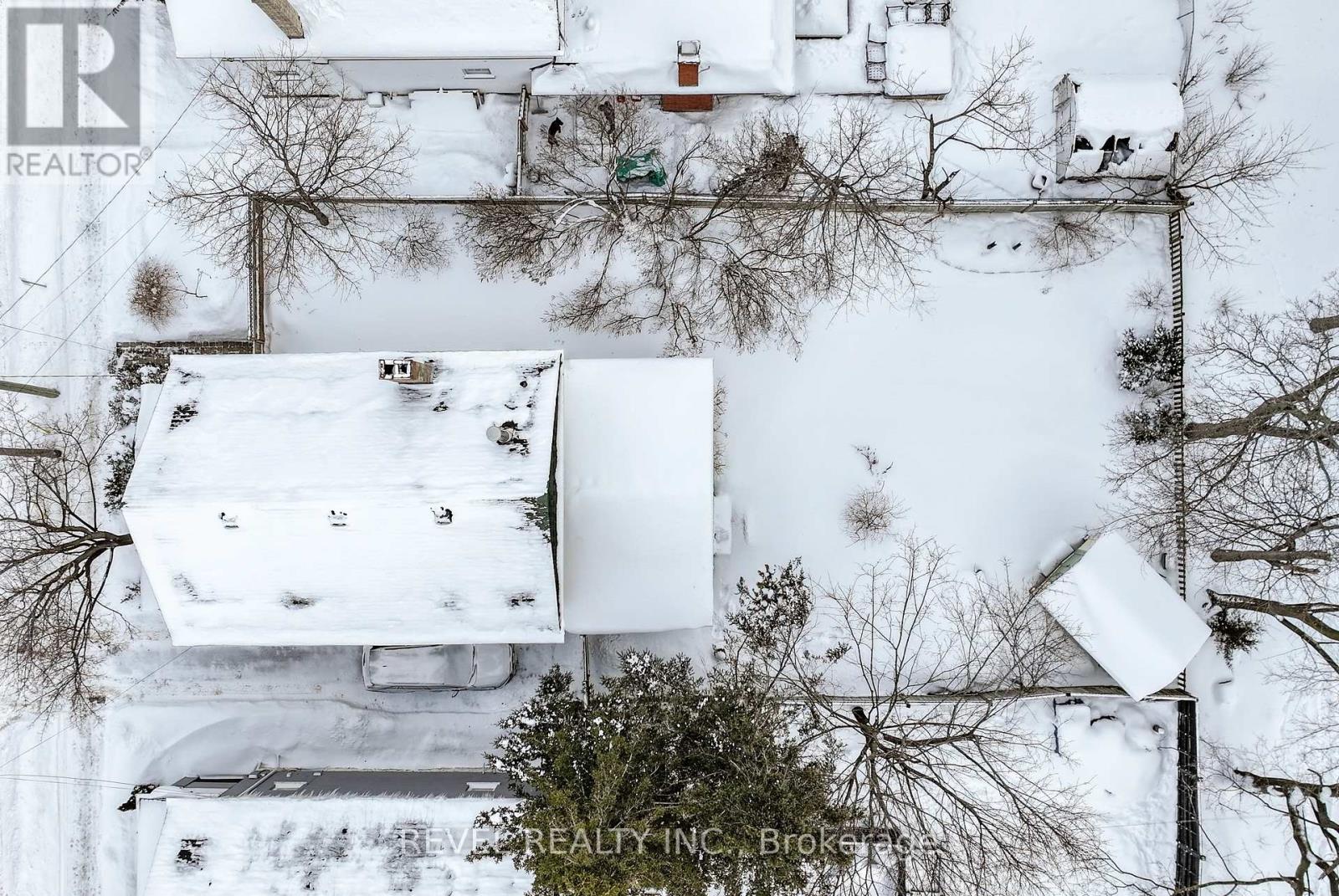 31 Fair Avenue, Kawartha Lakes (Lindsay), Ontario  K9V 3P2 - Photo 4 - X12812112