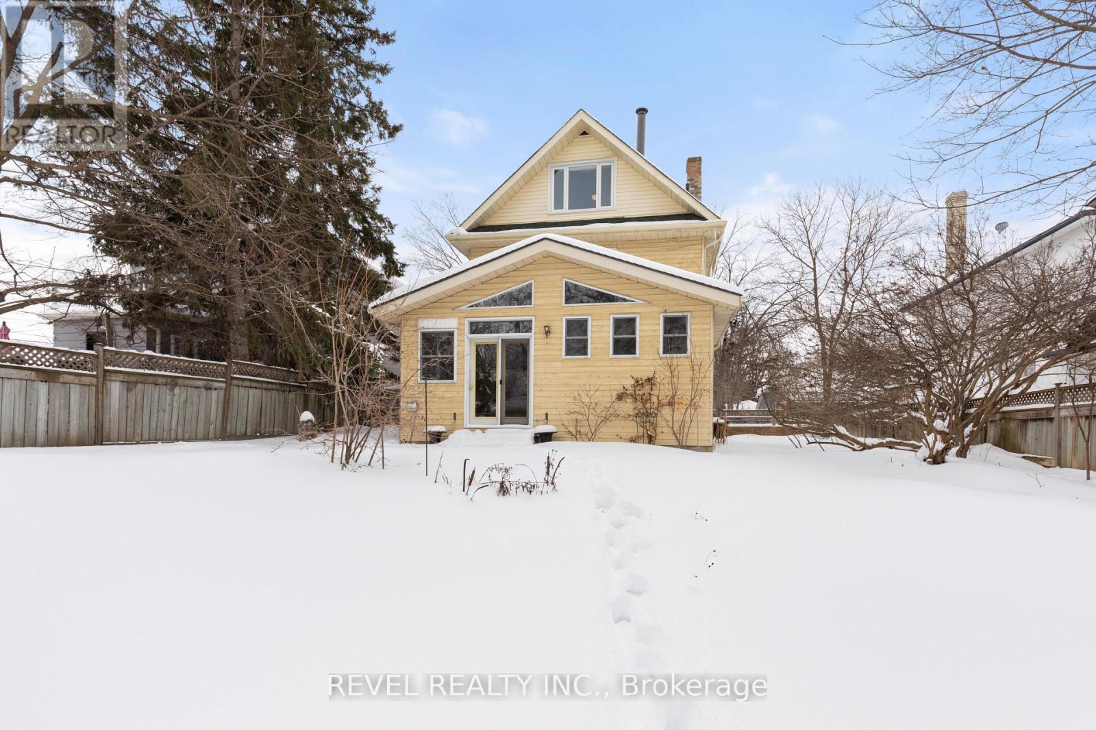 31 Fair Avenue, Kawartha Lakes (Lindsay), Ontario  K9V 3P2 - Photo 45 - X12812112