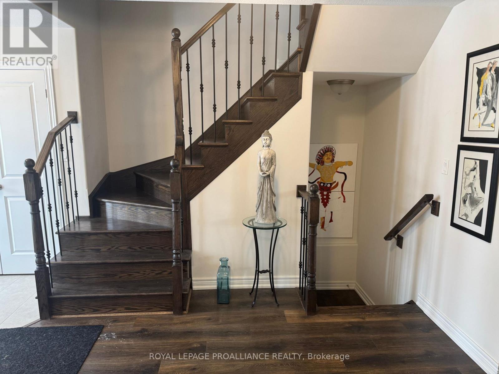 929 Broadway Boulevard, Peterborough (Northcrest Ward 5), Ontario  K9H 0J2 - Photo 7 - X12812720