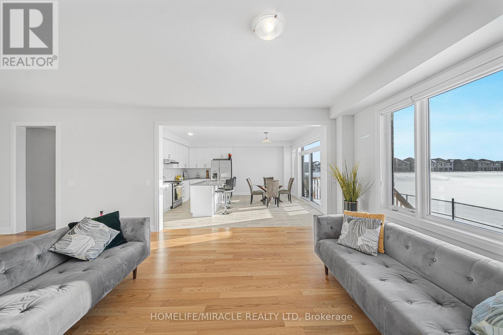 192 St Joseph Road, Kawartha Lakes (Lindsay), Ontario  K9V 6A9 - Photo 14 - X12813526