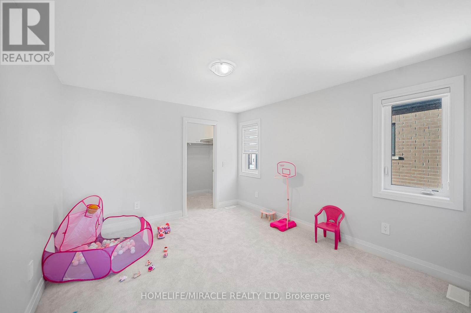 192 St Joseph Road, Kawartha Lakes (Lindsay), Ontario  K9V 6A9 - Photo 23 - X12813526