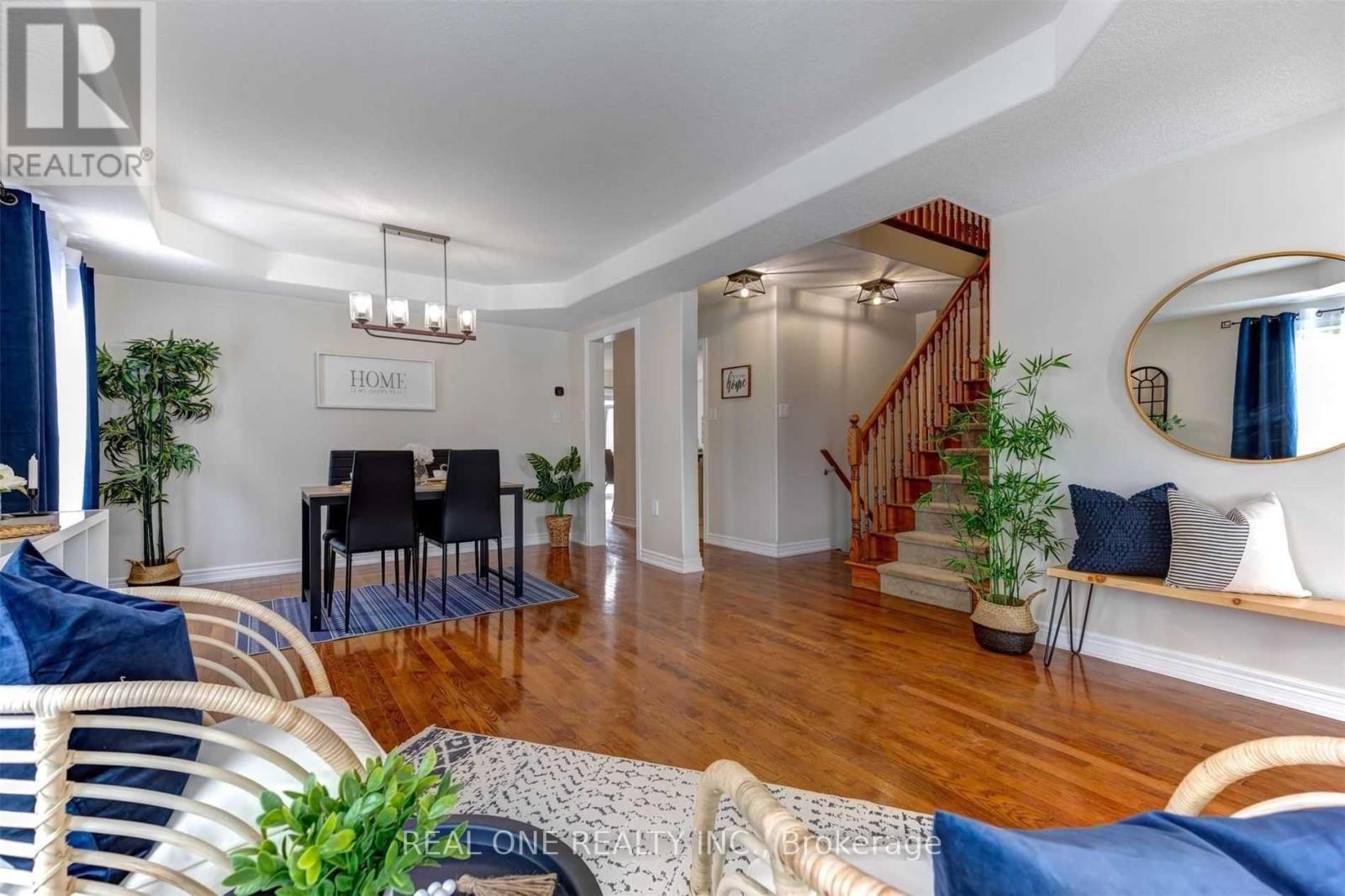 55 Sweetnam Drive, Kawartha Lakes (Lindsay), Ontario  K9V 0A7 - Photo 13 - X12813746