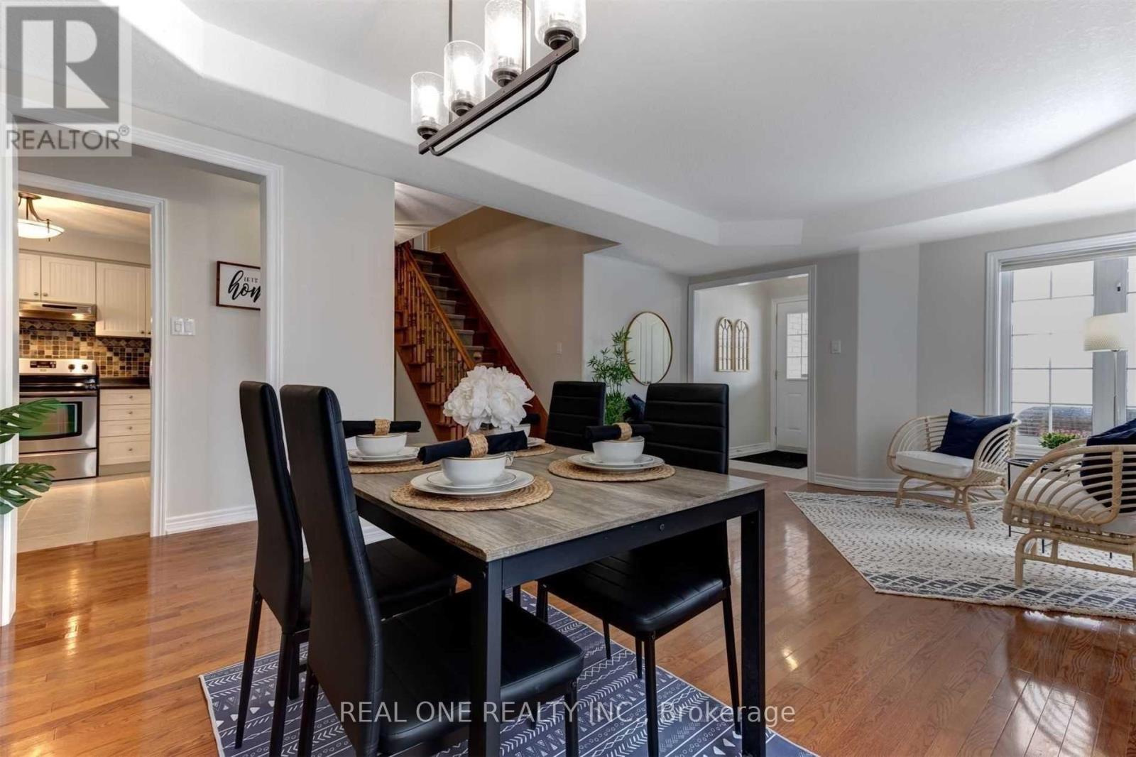 55 Sweetnam Drive, Kawartha Lakes (Lindsay), Ontario  K9V 0A7 - Photo 15 - X12813746