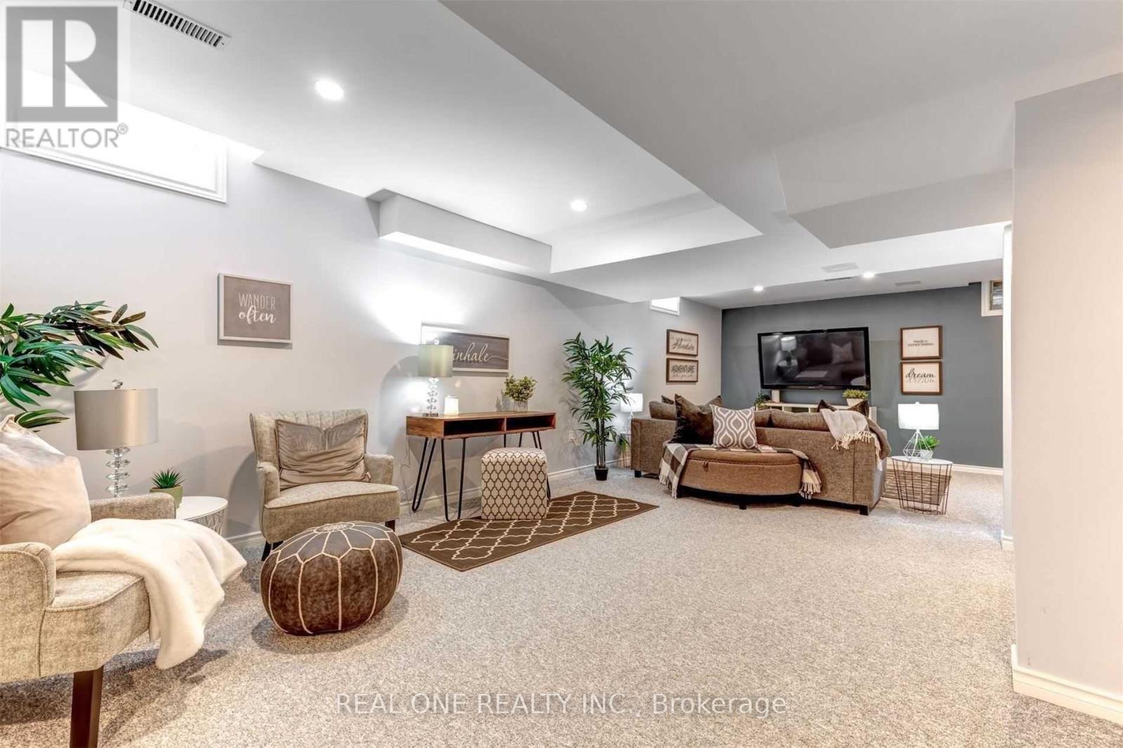 55 Sweetnam Drive, Kawartha Lakes (Lindsay), Ontario  K9V 0A7 - Photo 29 - X12813746