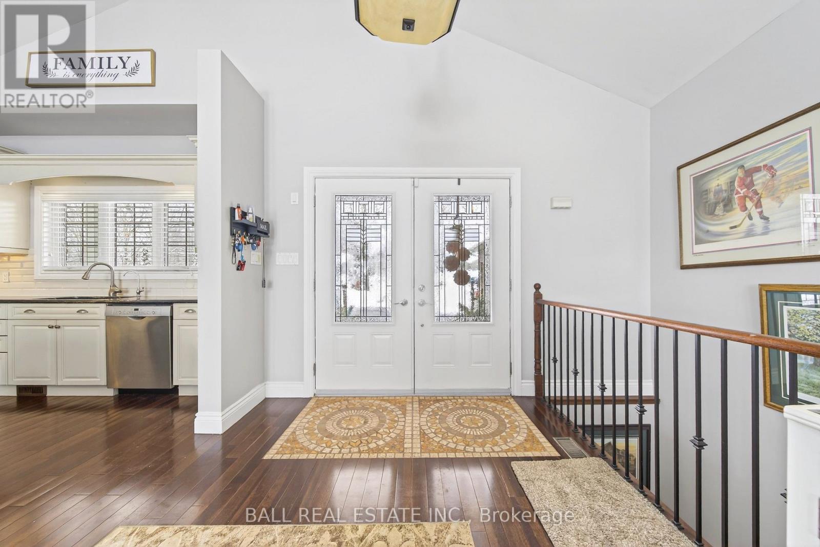 2172 Katchewanooka Court, Selwyn, Ontario  K0L 3G0 - Photo 6 - X12814392