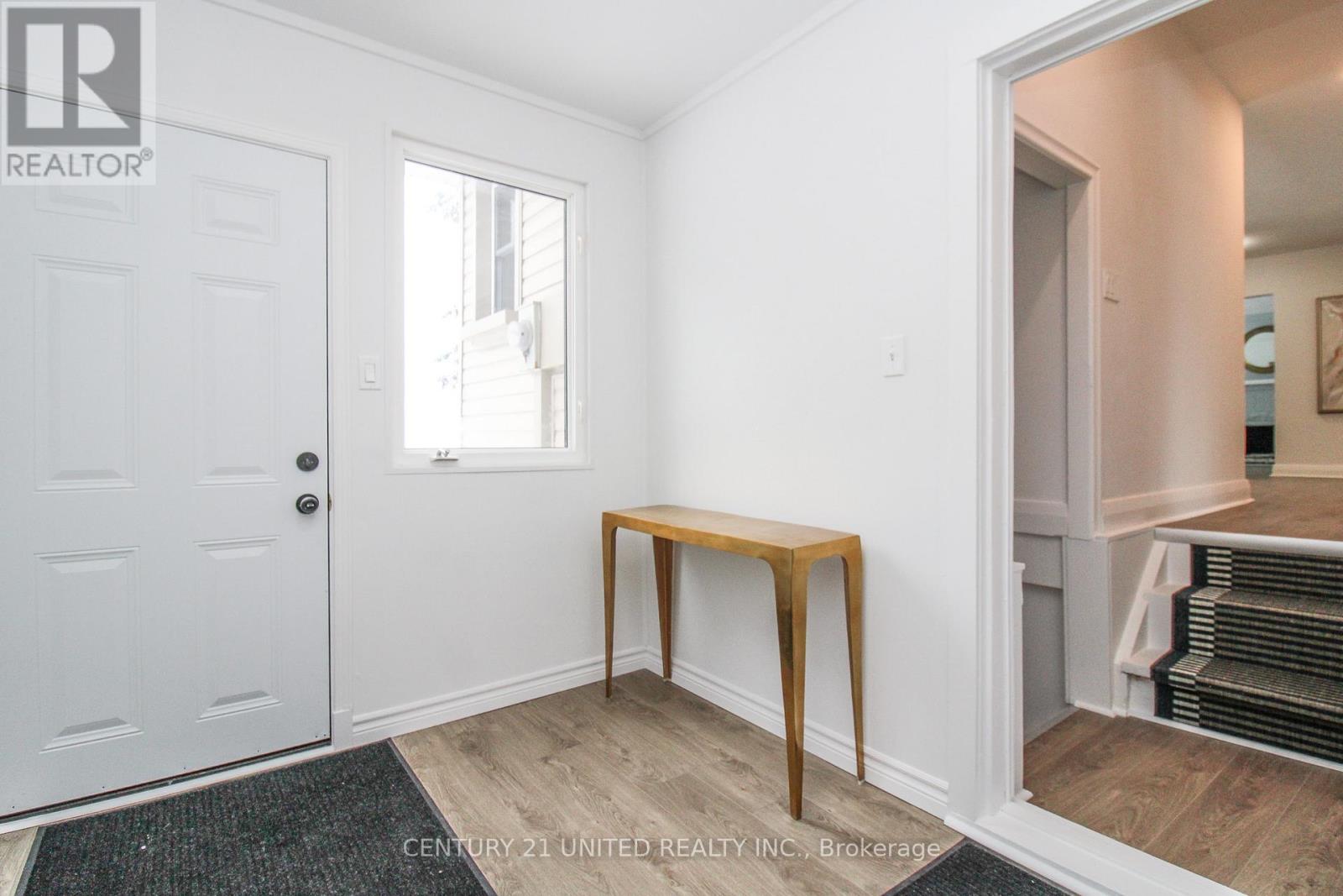 3017 Lakefield Road, Selwyn, Ontario  K9J 6X5 - Photo 4 - X12814612