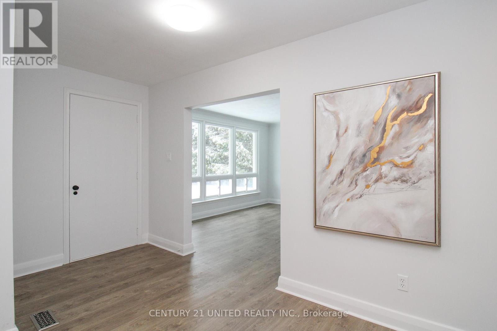 3017 Lakefield Road, Selwyn, Ontario  K9J 6X5 - Photo 6 - X12814612