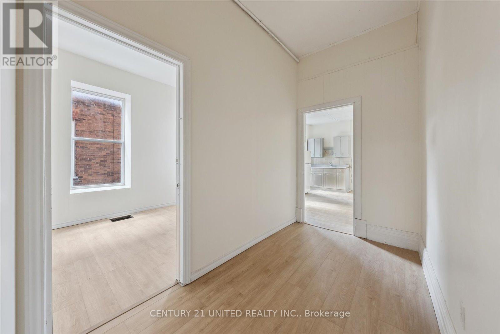 187 Stewart Street, Peterborough (Town Ward 3), Ontario  K9J 3M4 - Photo 11 - X12814686