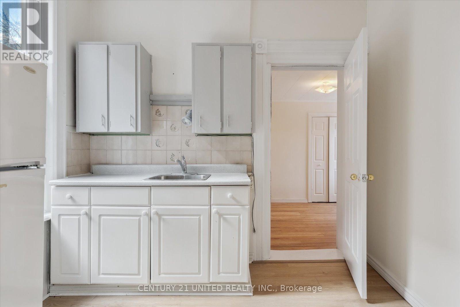 187 Stewart Street, Peterborough (Town Ward 3), Ontario  K9J 3M4 - Photo 15 - X12814686