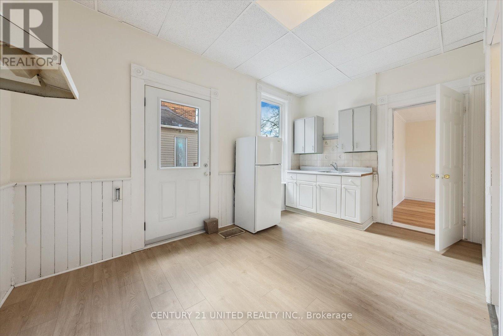 187 Stewart Street, Peterborough (Town Ward 3), Ontario  K9J 3M4 - Photo 16 - X12814686