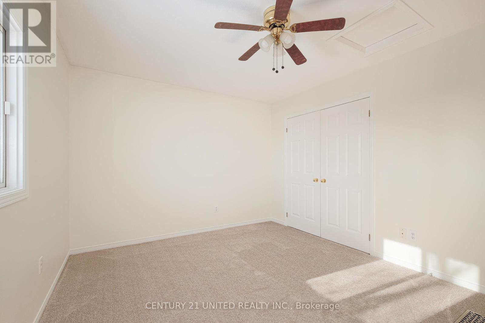 123 Towerhill Road, Peterborough (Northcrest Ward 5), Ontario  K9H 7M7 - Photo 10 - X12815044