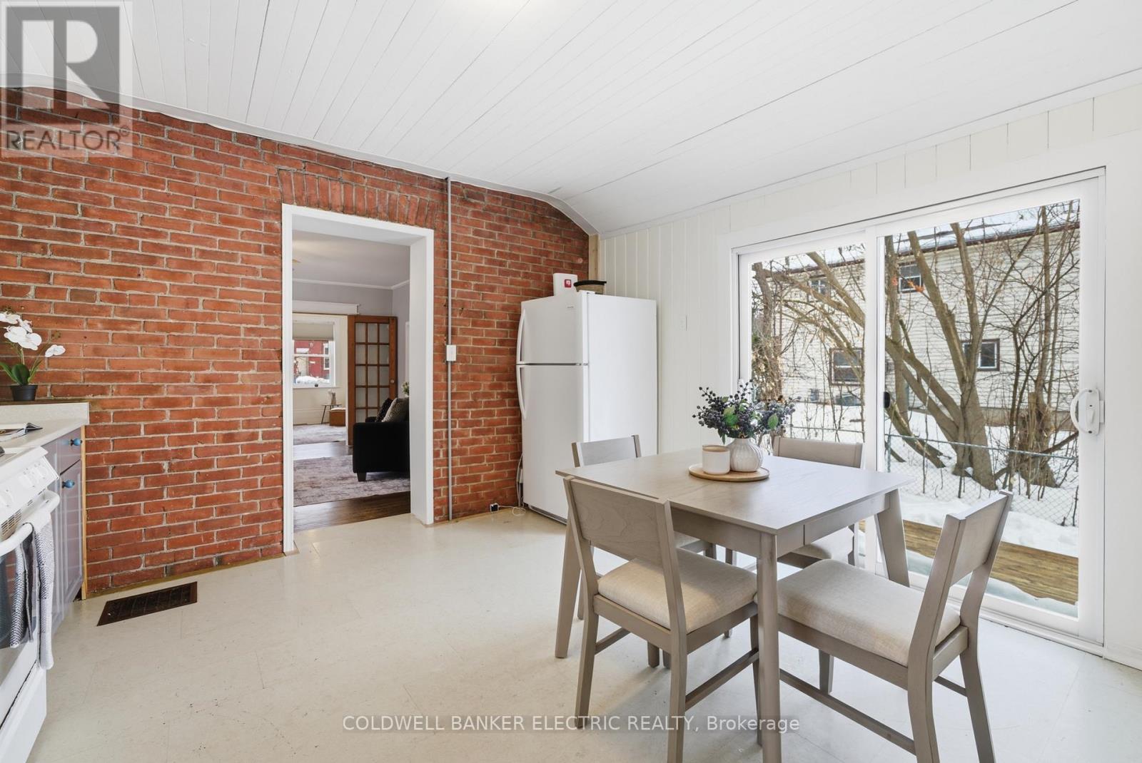 607 Armour Road, Peterborough (Ashburnham Ward 4), Ontario  K9H 1Z3 - Photo 19 - X12815360