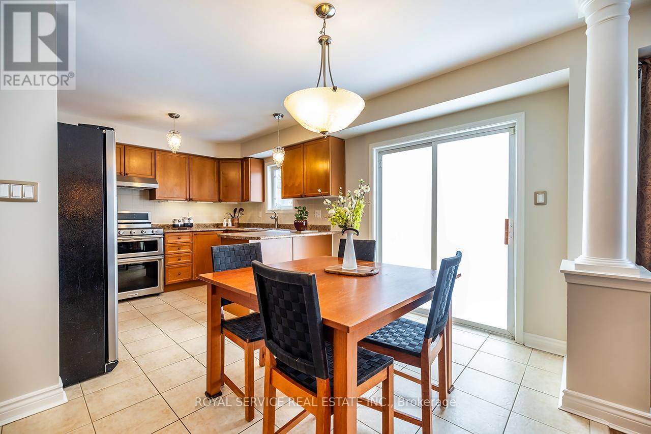 66 Stillwell Lane, Clarington (Newcastle), Ontario  L1B 1R4 - Photo 12 - E12815378