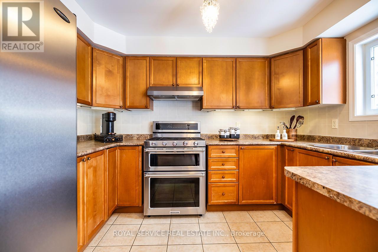 66 Stillwell Lane, Clarington (Newcastle), Ontario  L1B 1R4 - Photo 14 - E12815378