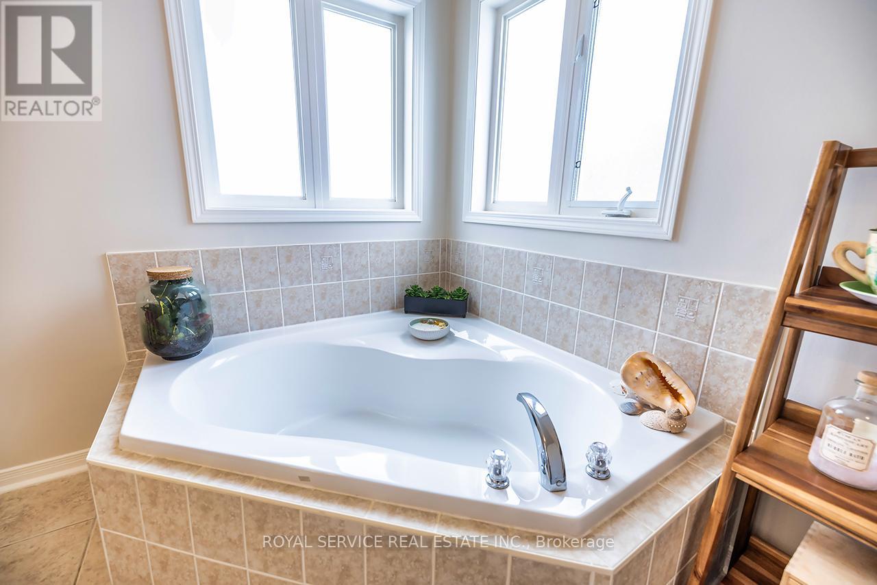 66 Stillwell Lane, Clarington (Newcastle), Ontario  L1B 1R4 - Photo 27 - E12815378