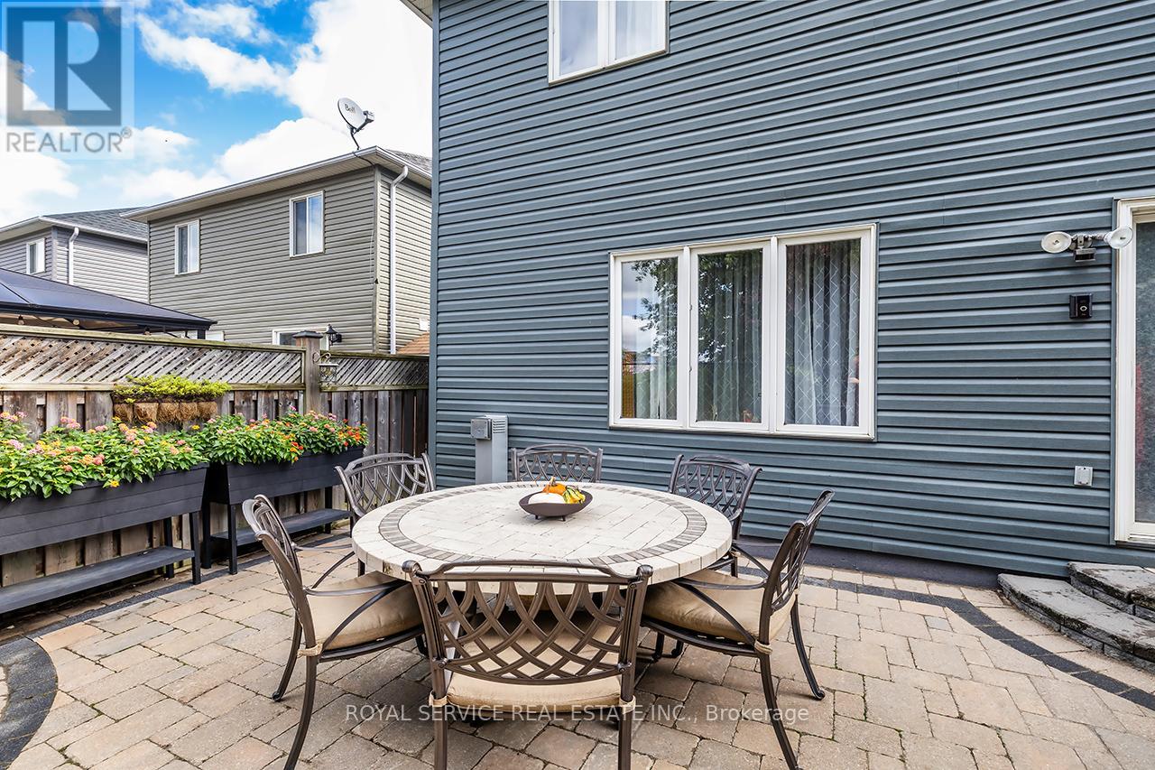 66 Stillwell Lane, Clarington (Newcastle), Ontario  L1B 1R4 - Photo 47 - E12815378